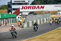 Vintage-motorcycle-club;eventdigitalimages;mallory-park;mallory-park-trackday-photographs;no-limits-trackdays;peter-wileman-photography;trackday-digital-images;trackday-photos;vmcc-festival-1000-bikes-photographs